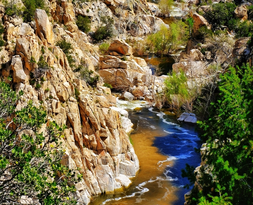 2023 0425 21412000 01