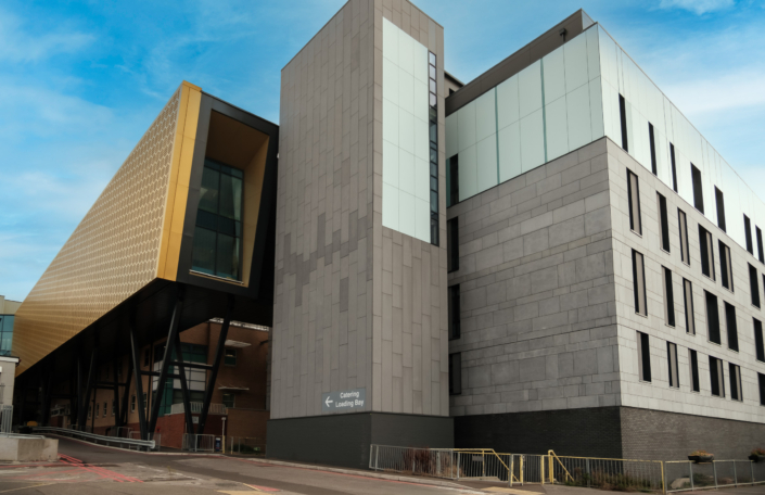 tt facades skylink bridge southampton general hospital 2400px 10 of 11