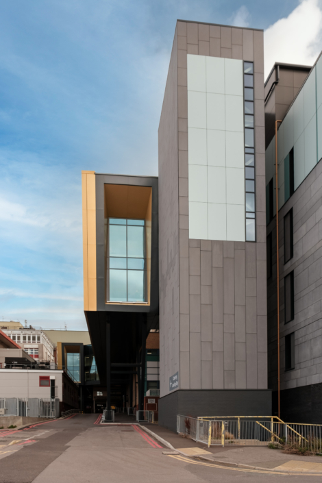 tt facades skylink bridge southampton general hospital 2400px 11 of 11